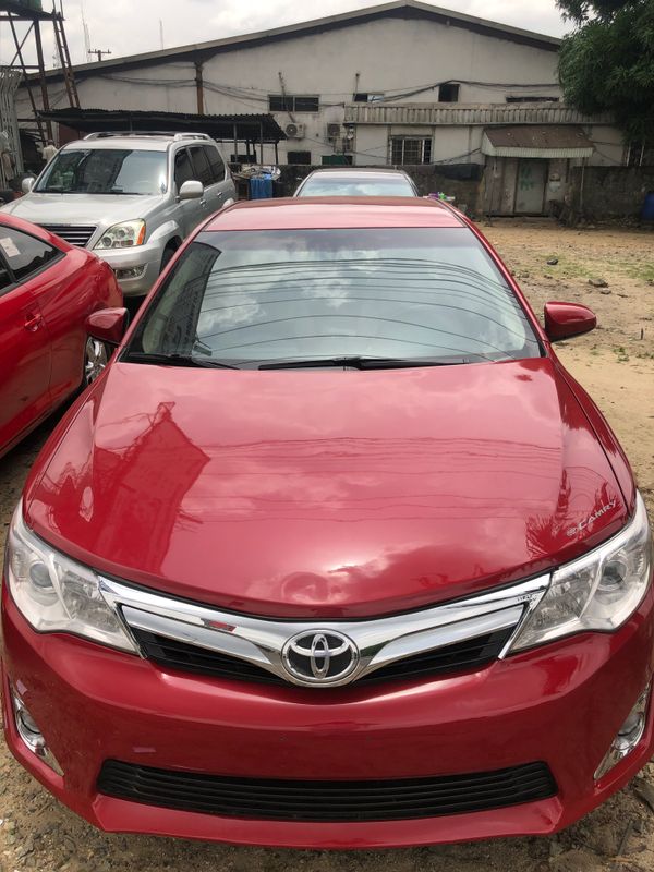 Main image of 2012 Toyota Camry le